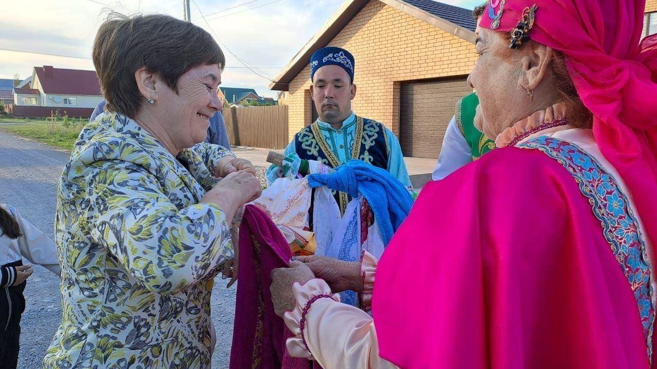 «Сорэн сугу» –сбор подарков