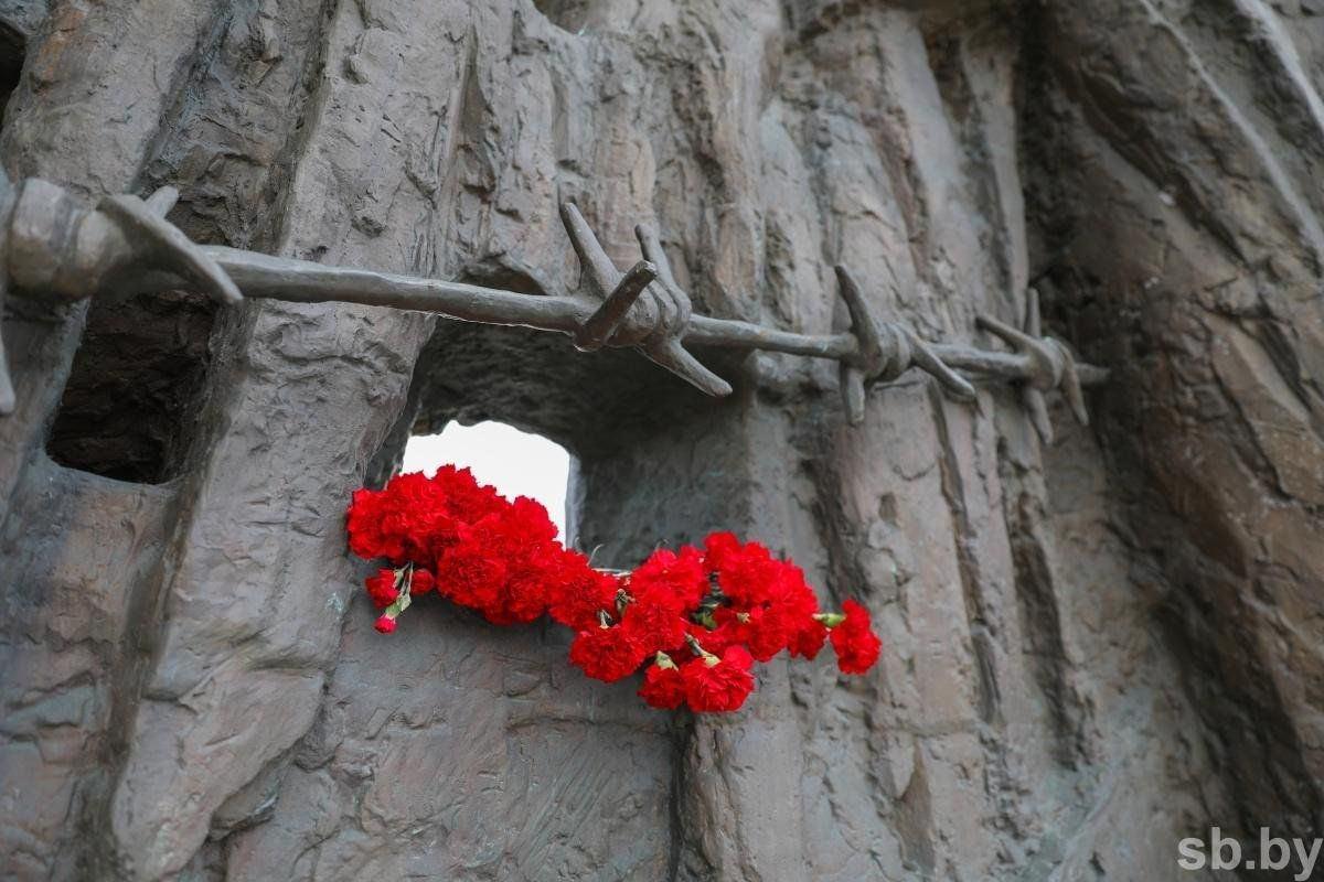 Литературный вечер Муса Джалиль «Моабитская тетрадь», посвященный Международному дню освобождения узников фашистских лагерей