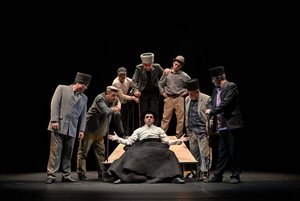 Спектакль «Прошу, похороните меня»