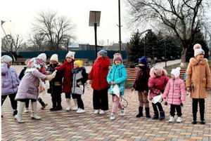 «Мороз не велик, стоять не велит»