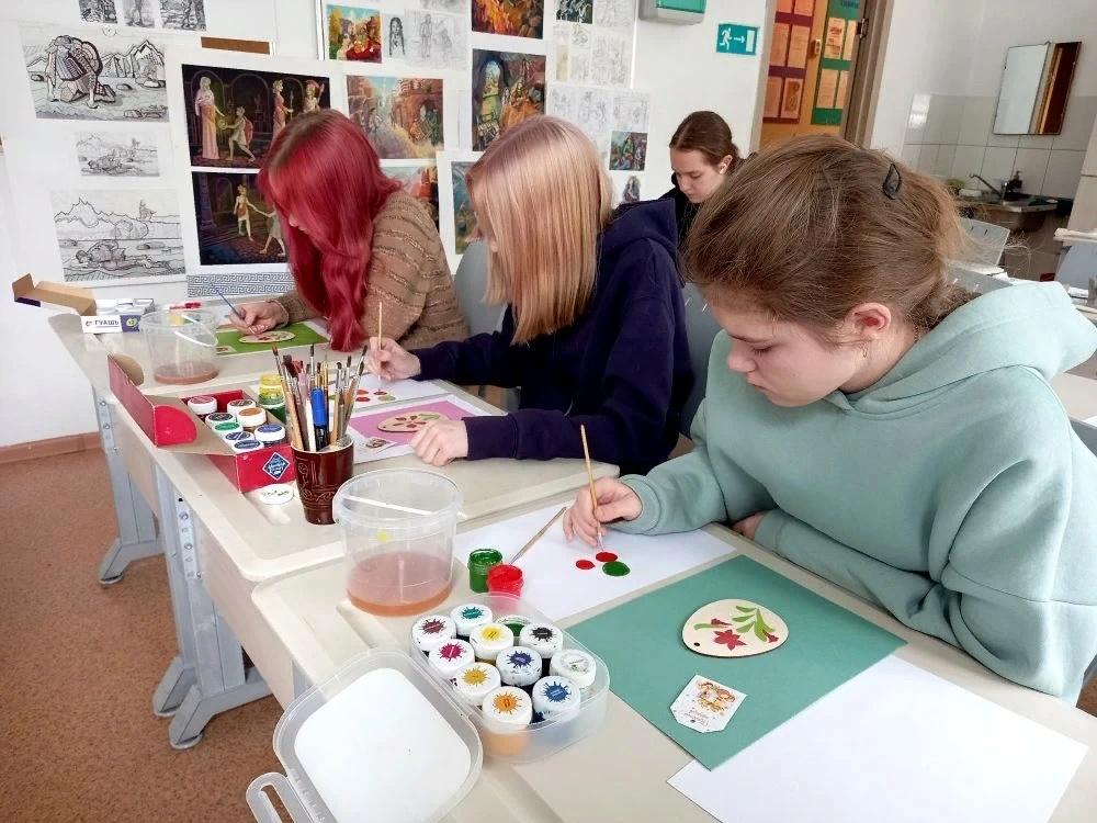 Творческая мастерская «Пасхальное яйцо ручной росписи по мотивам народного творчества»