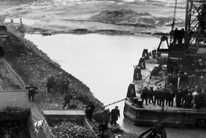 Передвижная выставка «Страницы истории»