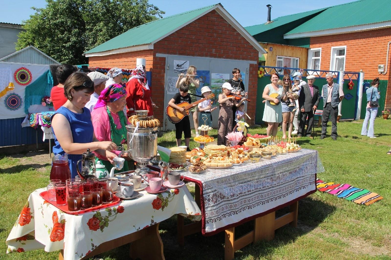 Фольклорный час «Путешествие по народным инструментам»