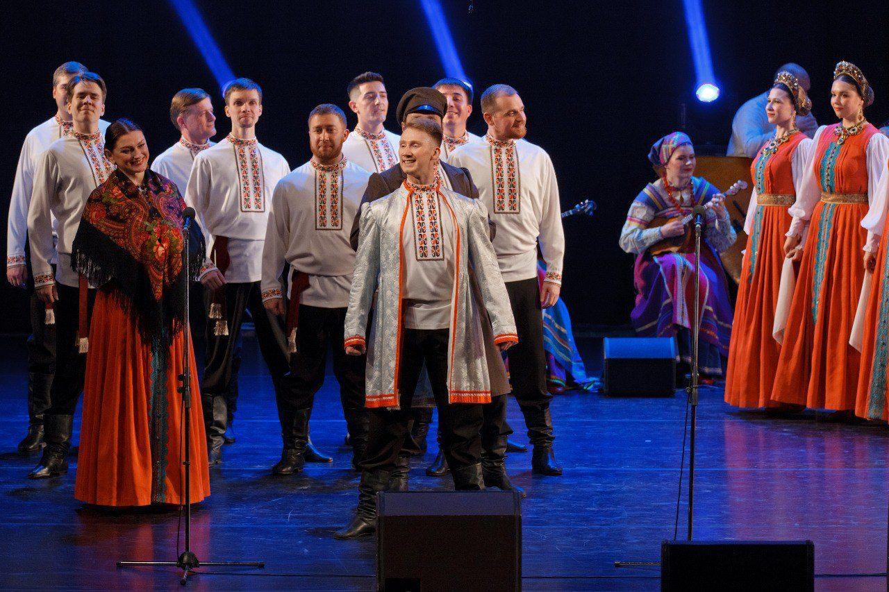 Концерт Уральского государственного русского народного хора «Мудрой будь, моя Россия!»