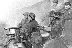 Выставка «Огонь и память: подвиг пожарных в годы Великой Отечественной войны»