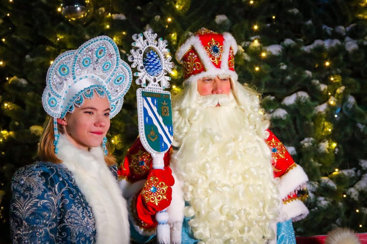 Новогодняя литературно-музыкальная композиция «С новым счастьем»