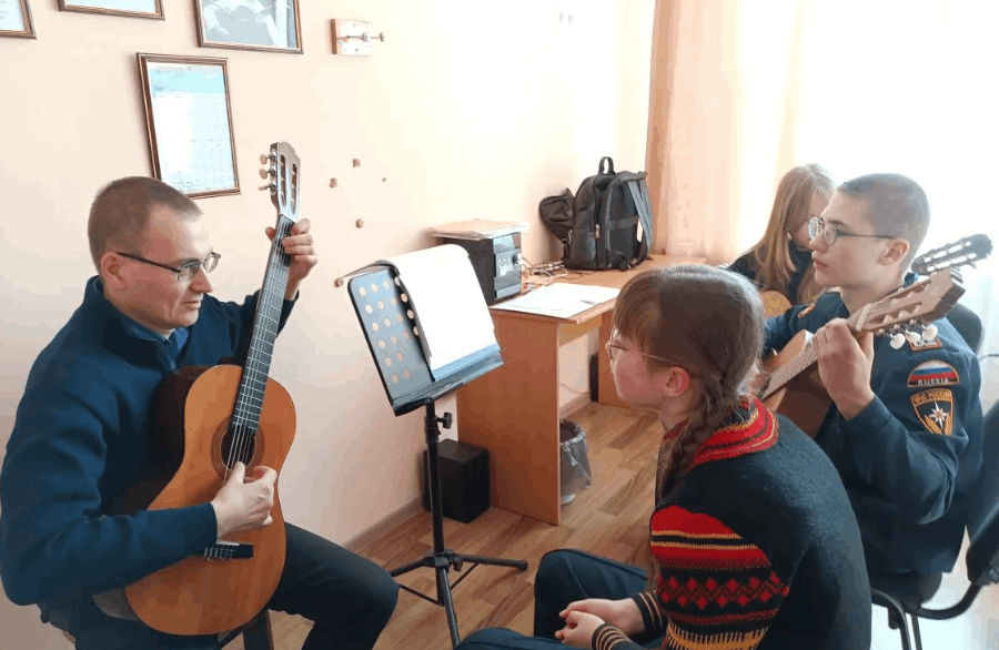 Программа «Весенний концерт»