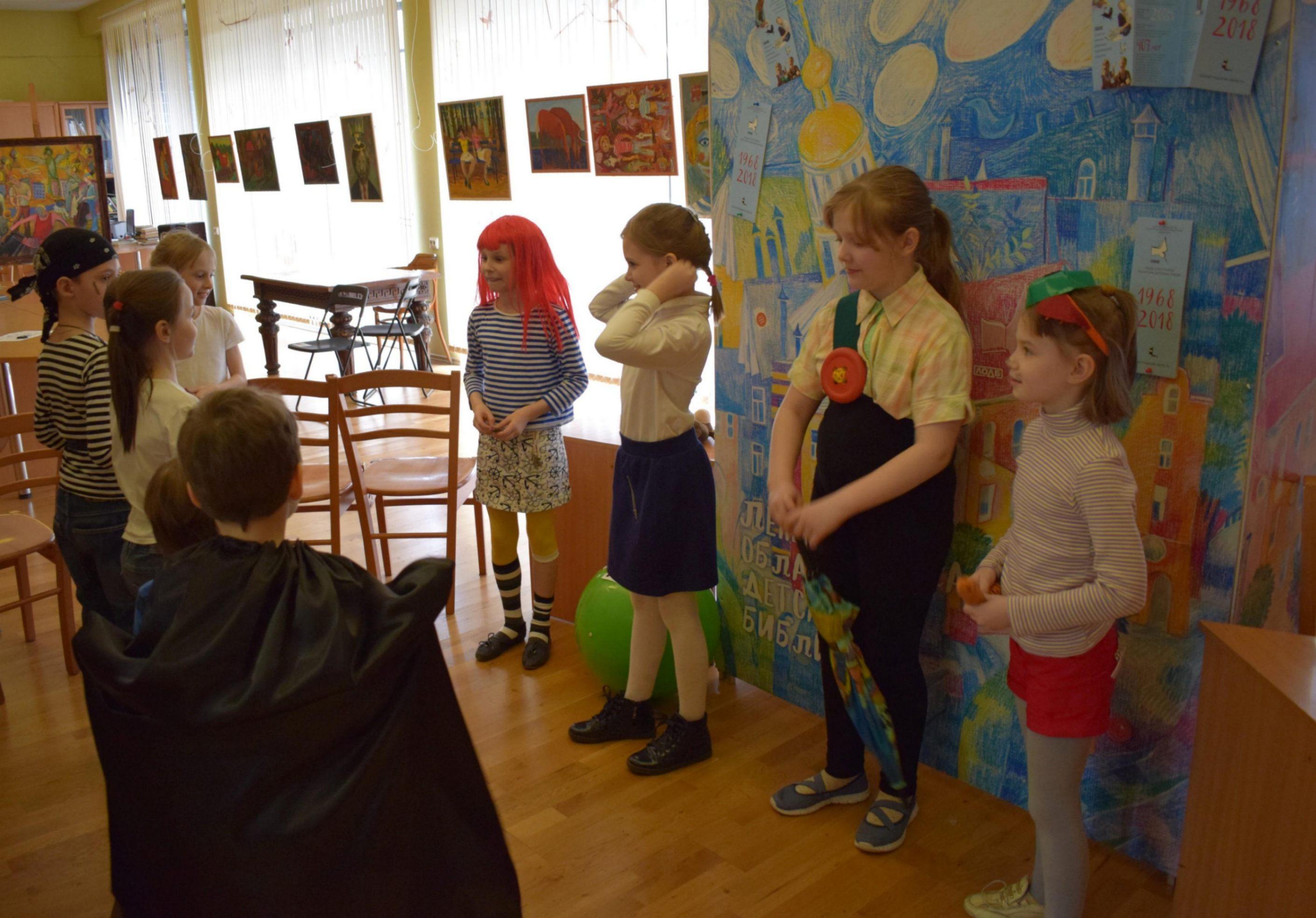 «Герои и героини разных эпох»: библиосумерки в ЛОДБ