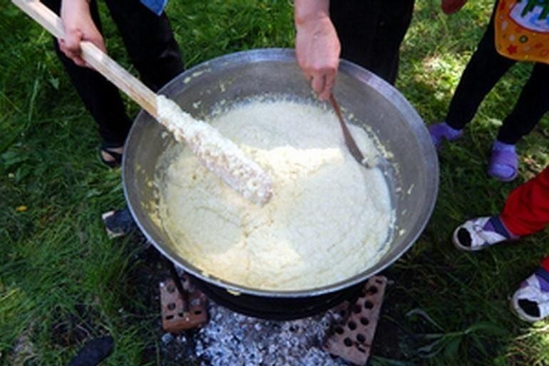 Фольклорный праздник «Карга боткасы»