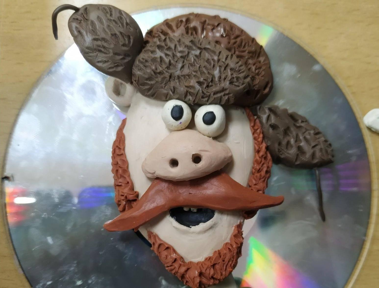 Мастер-класс «Рельеф портрета сказочного образа»