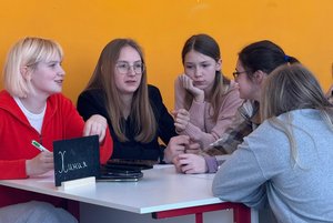 Интеллектуальная игра «Понемногу обо всем»