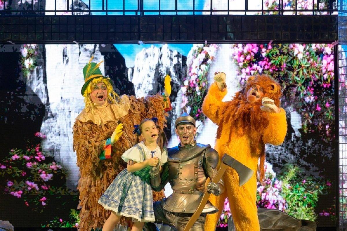 Спектакль «Дорога в Изумрудный город»