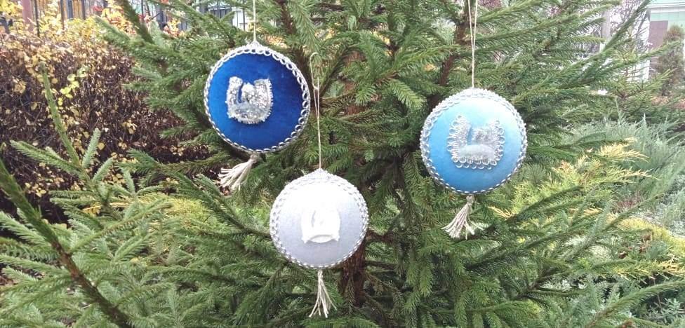 Мастер-класс «Новогодний медальон»