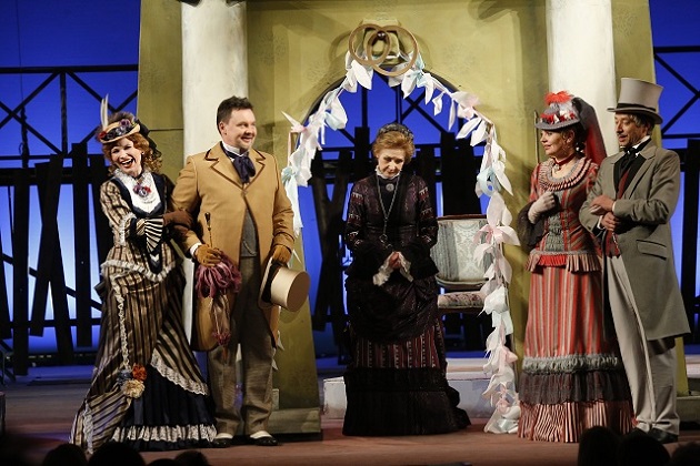 Спектакль «Волки и овцы»