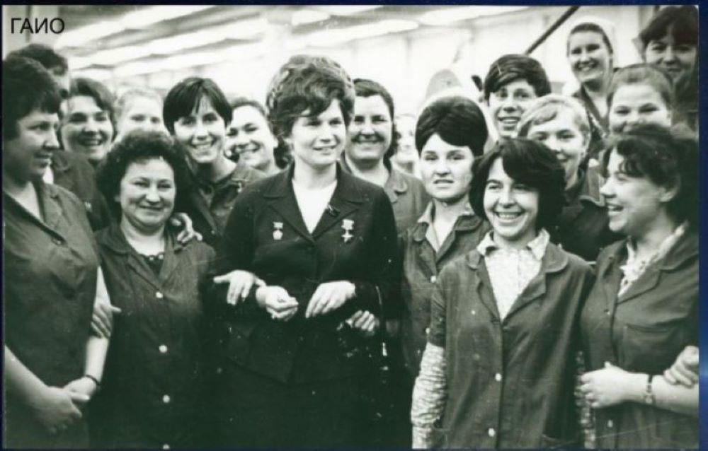 Историко-документальная мини-выставка «Полет в будущее: 65 лет космической эры»