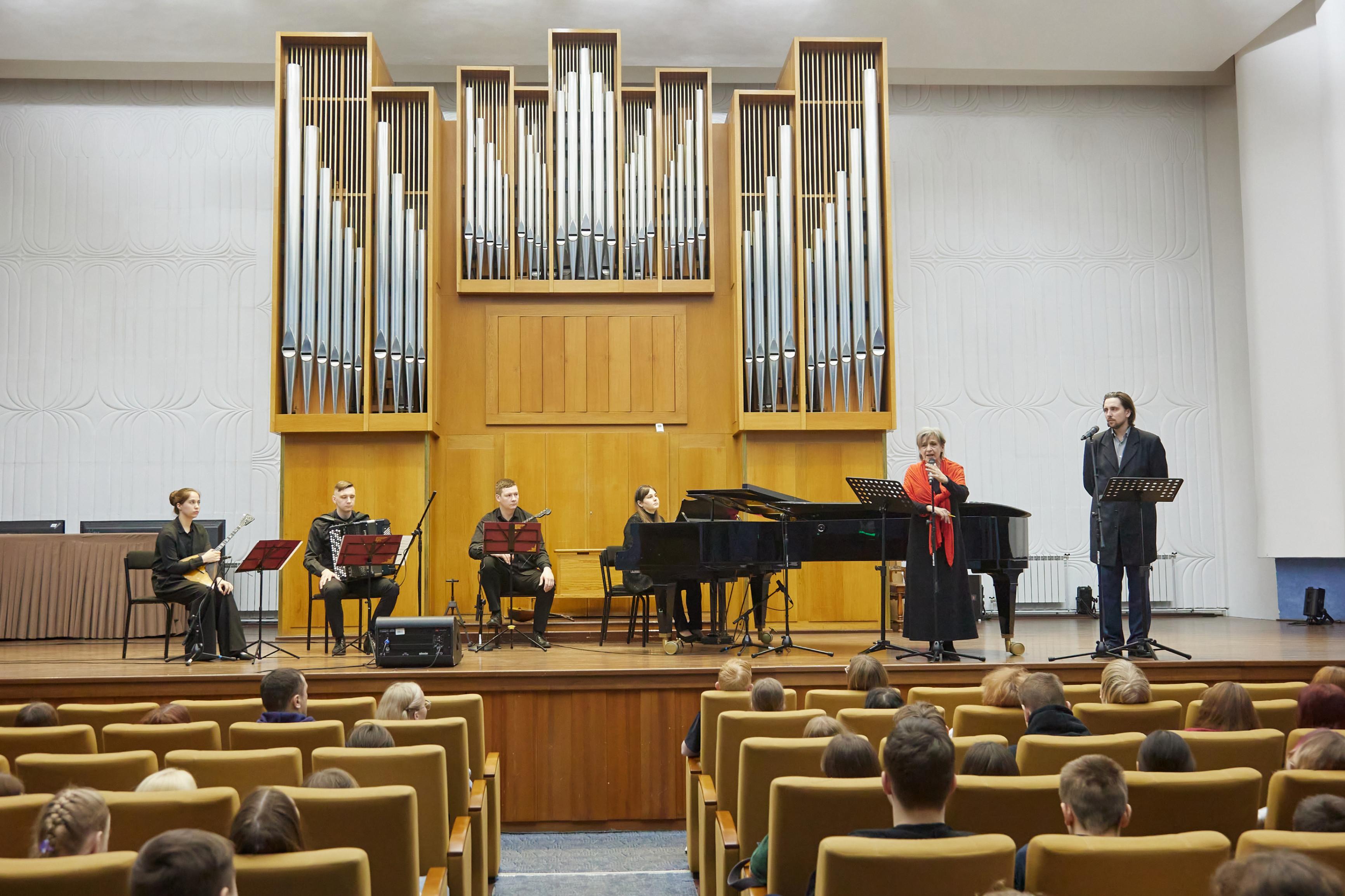 Музыкальный спектакль «Про Сашу Краюшкину»