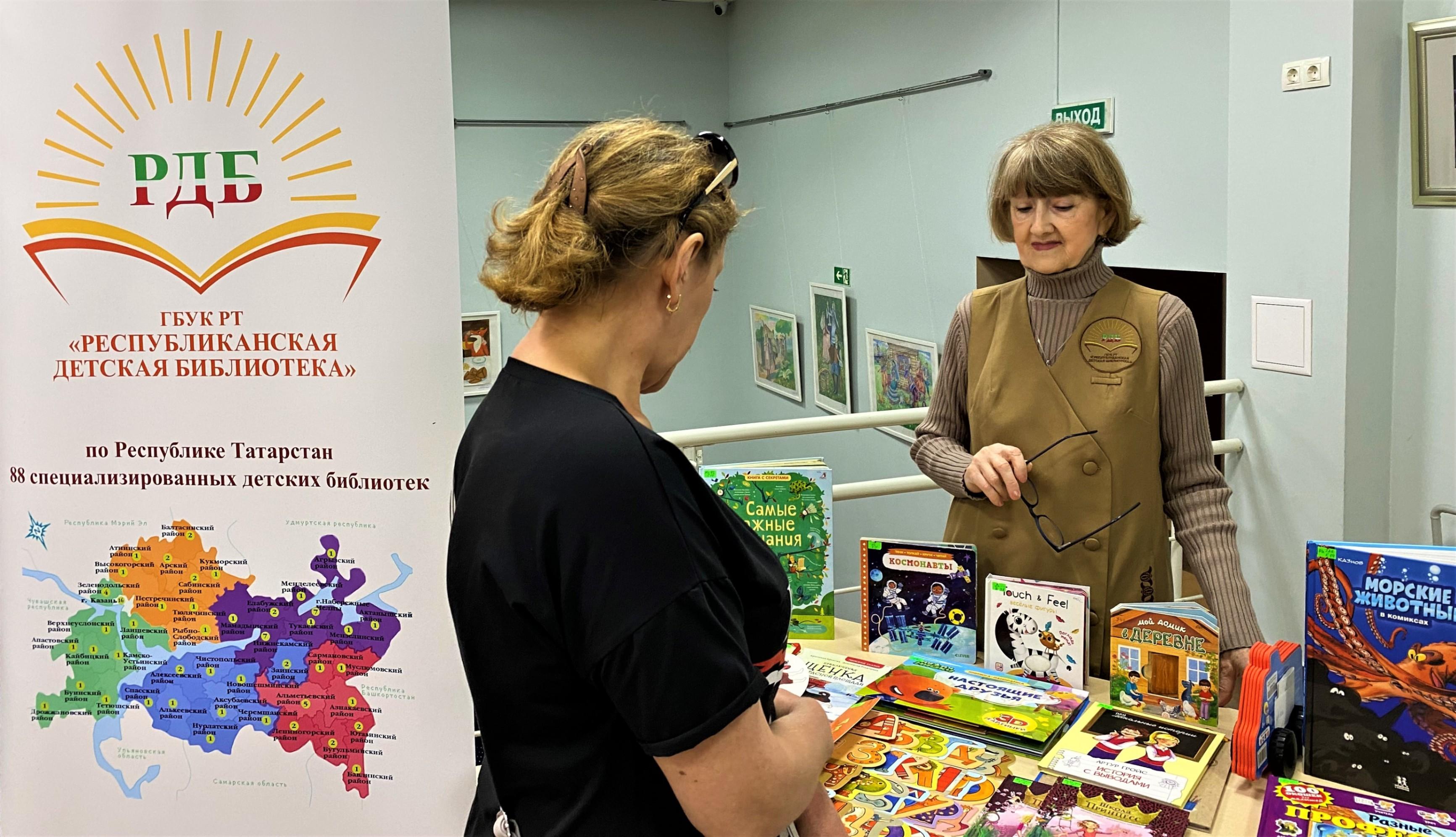 Книжная выставка «Соловьиная песня души»