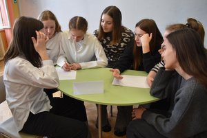 Интерактивная интеллектуальная игра «Мозгобойня: молодежь выбирает ЗОЖ»