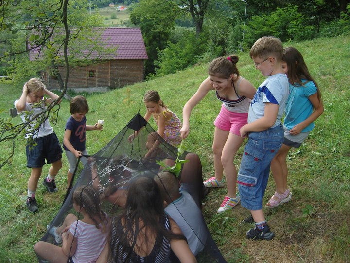 Картинка игра казаки разбойники