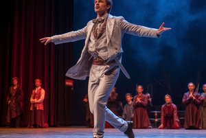 Спектакль «Серебряная стрела»