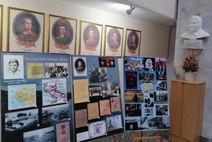 Передвижная выставка «Не погаснет звезда героя»