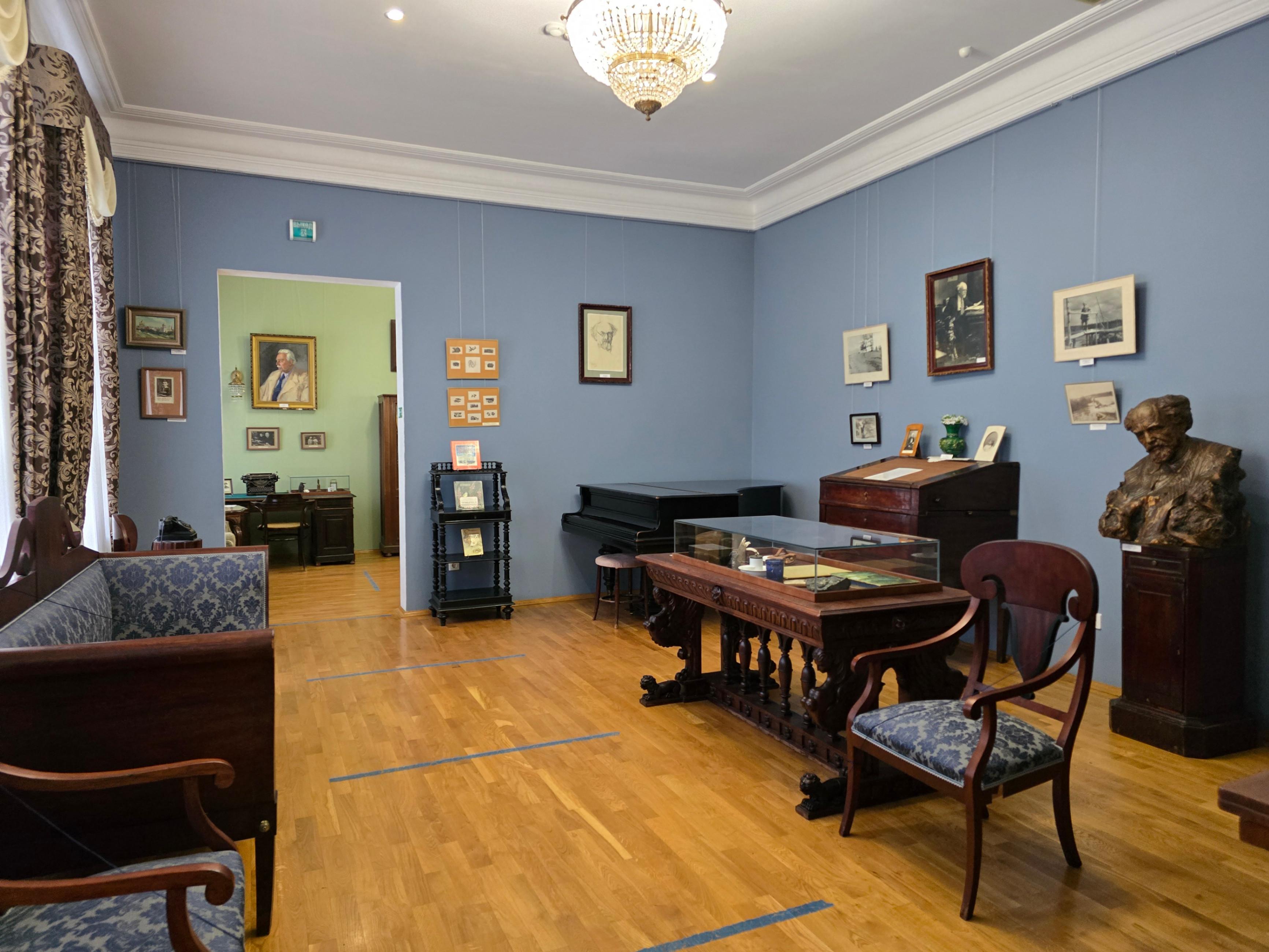 Виртуальная фотовыставка «Из личного фонда М. М. Пришвина»