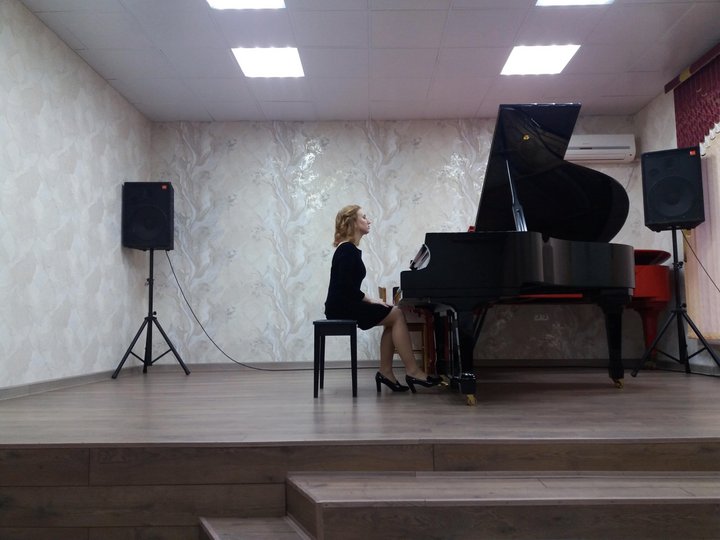 Творческий отчёт класса преподавателя Давыдовой Е.С. на отделении фортепиано.