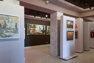 Выставка «Искусство через поколения: Наталия Александровна Волохова и ее ученики»