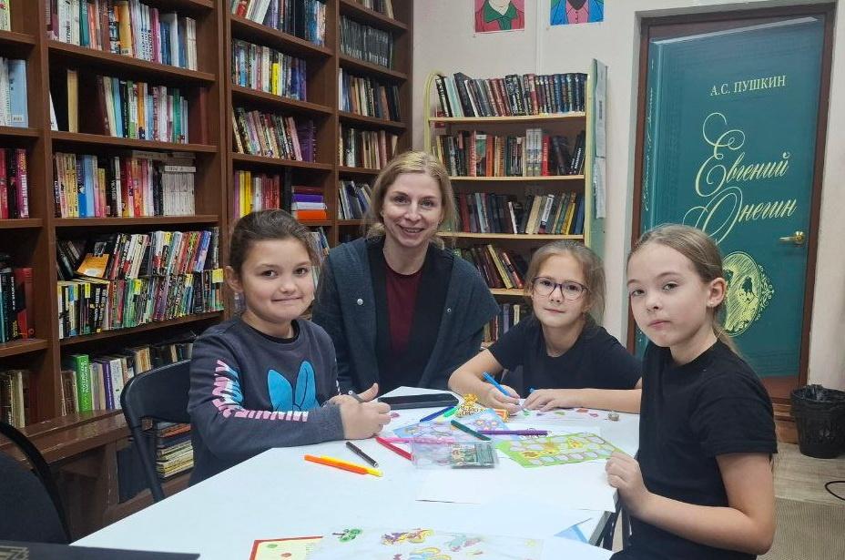 Творческие занятия «Новогоднее настроение»