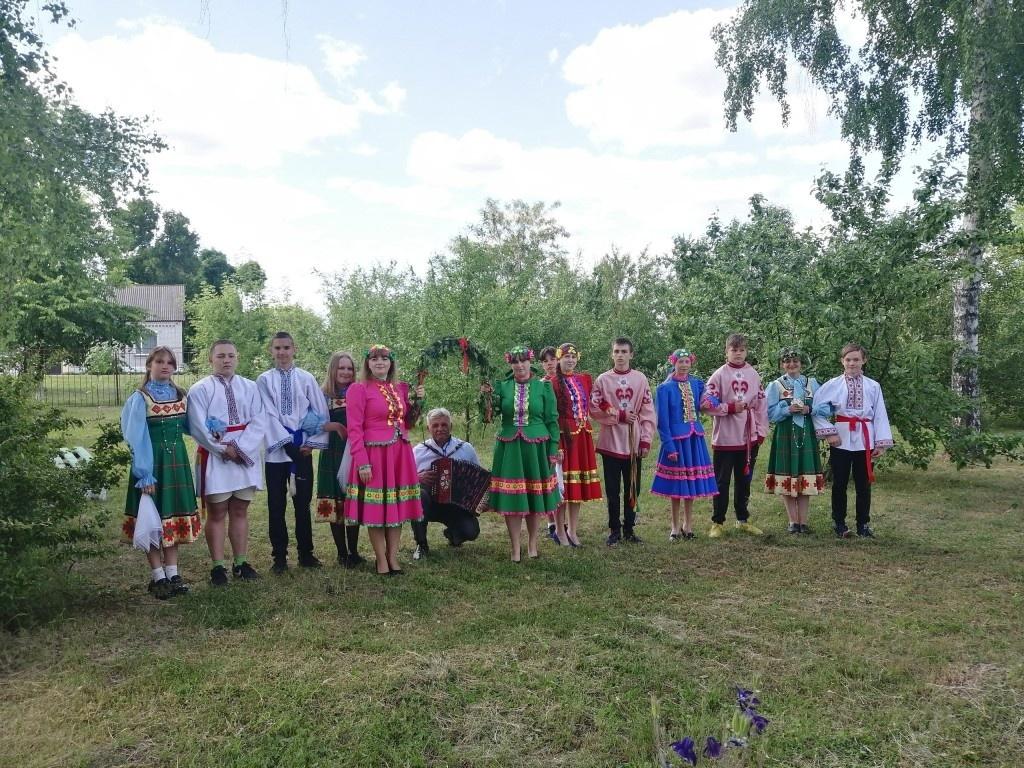 Народное гулянье «Святая Троица»