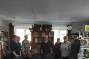 Выставка «Пусть всегда будет мама»