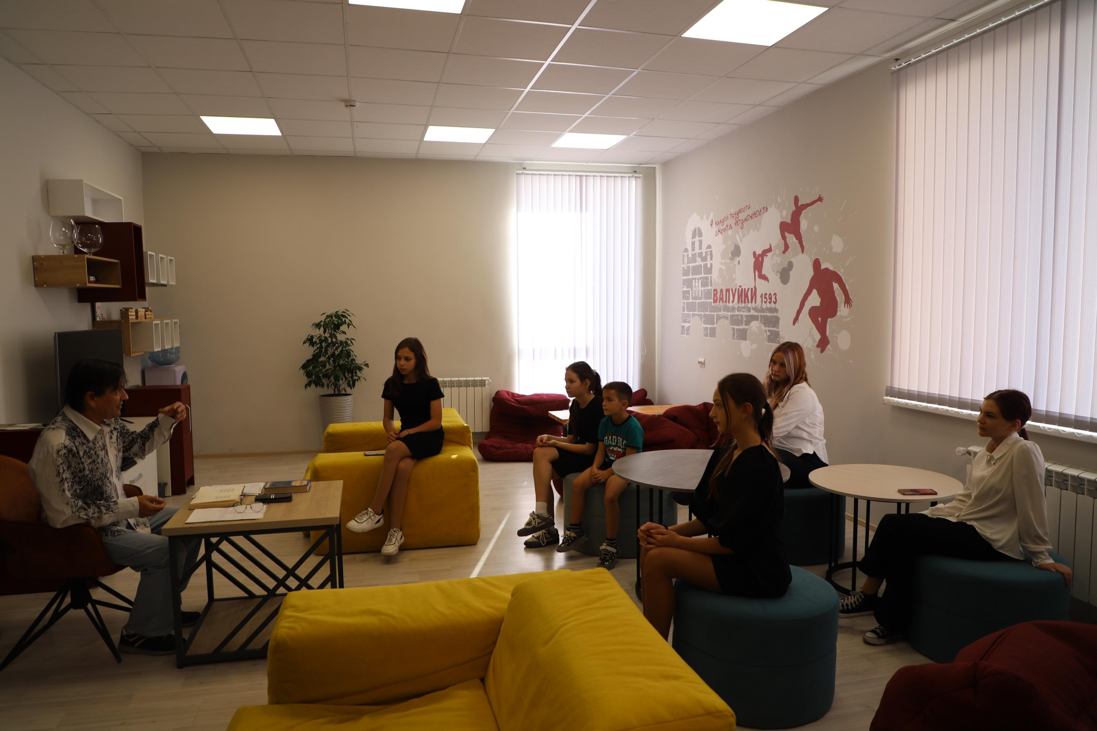 Видео-урок «Чтобы не попасть в беду»