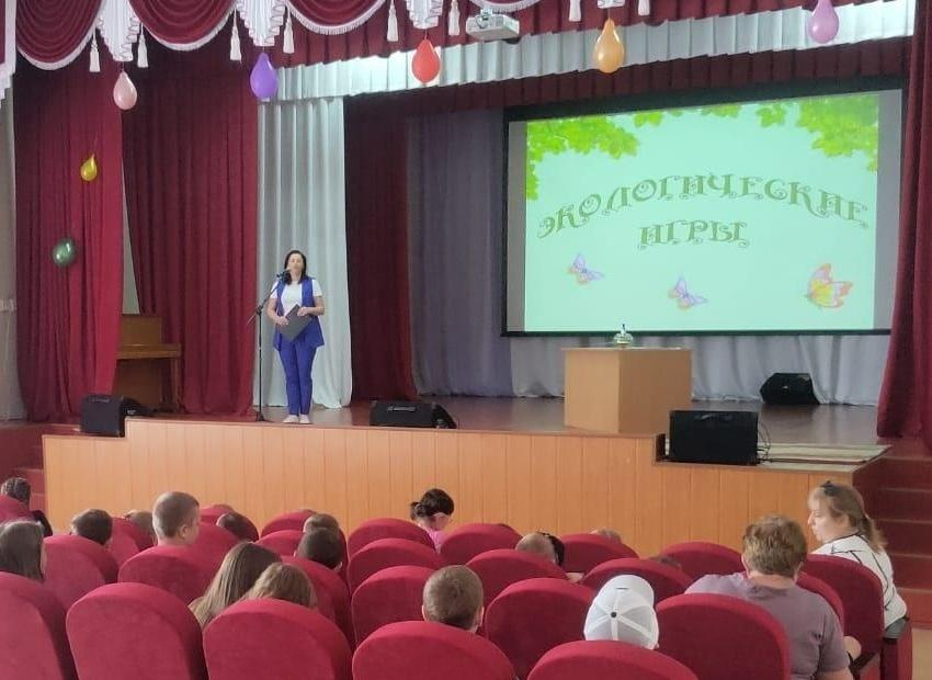 Позновательная экологическая игра «Про знакомых, незнакомых, и зверей, и насекомых»