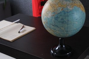 Иммерсивная выставка «Путь к знаниям»