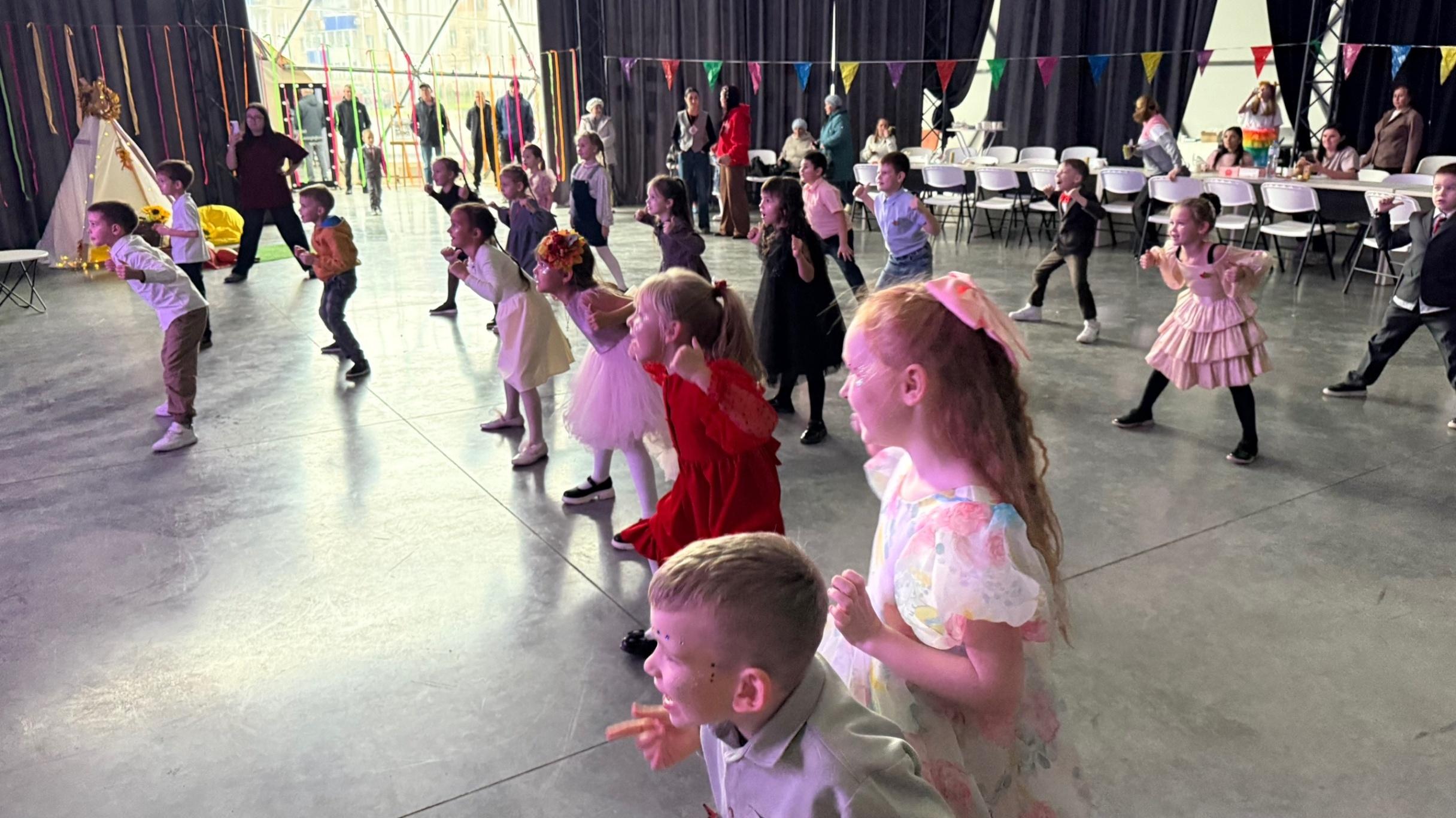 Танцуем вместе