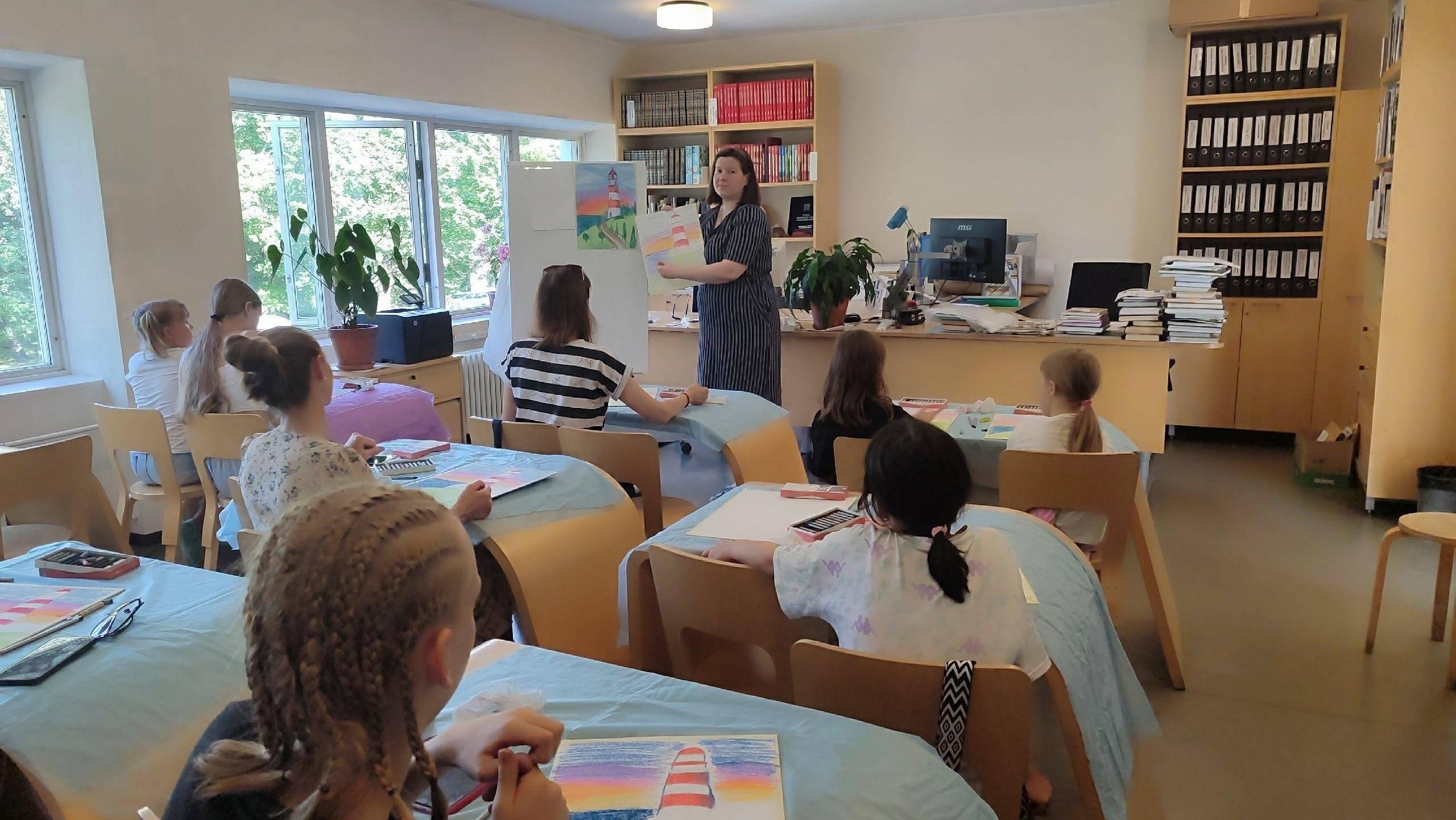 Арт-мастерская «Разреши себе творить»