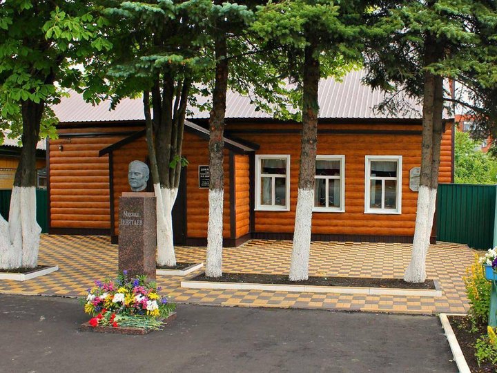 Экспозиции Мемориального дома-музея М. П. Девятаева