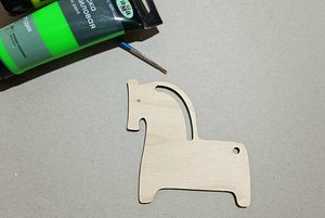 Занятие «Роспись по дереву: живописные сюжеты»