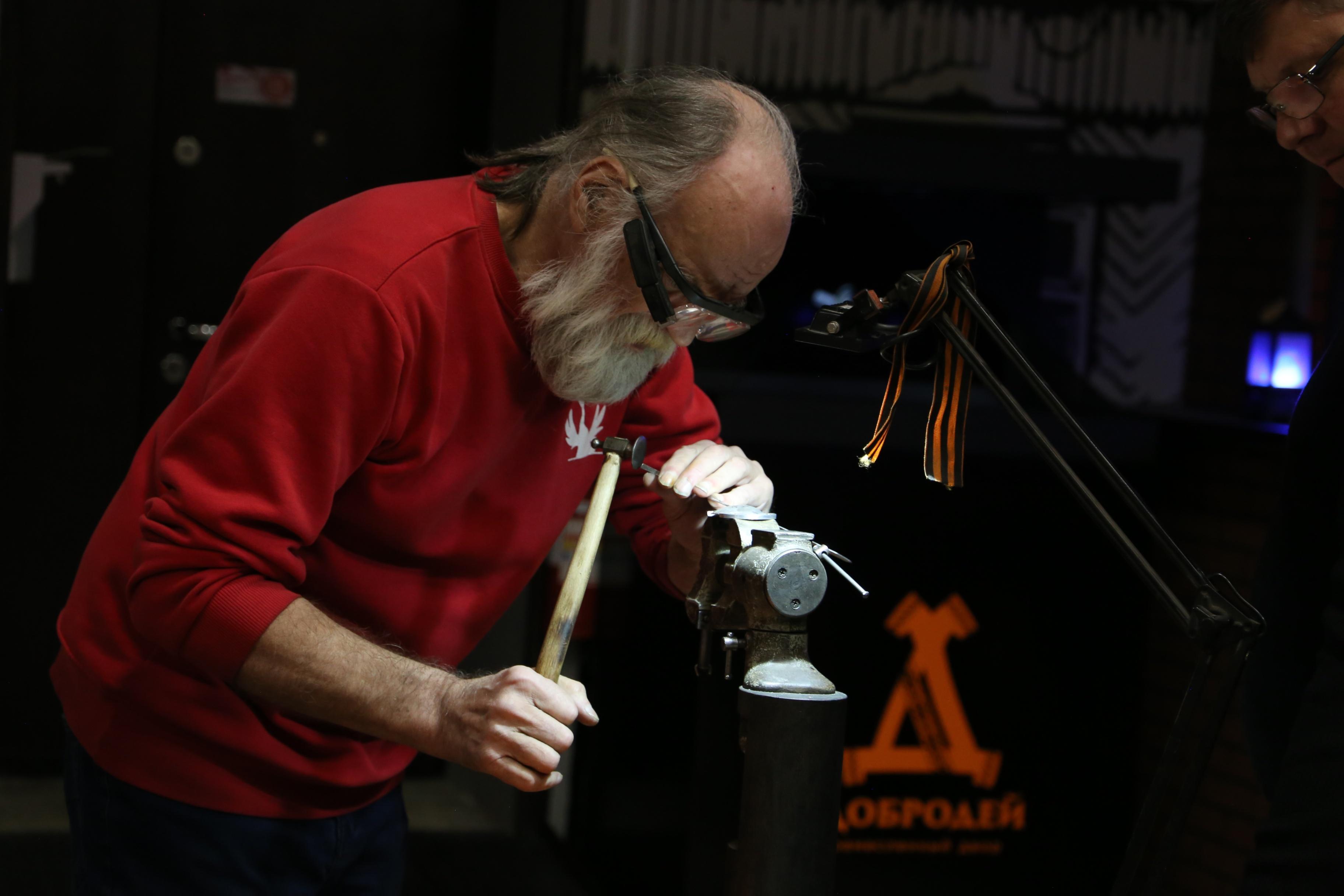 Мастер-шоу «Традиции тульских златокузнецов»