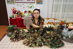 Помощь СВОим. Вяжем Нашлемники.