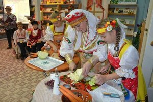 Посиделки «Знатоки народных традиций»