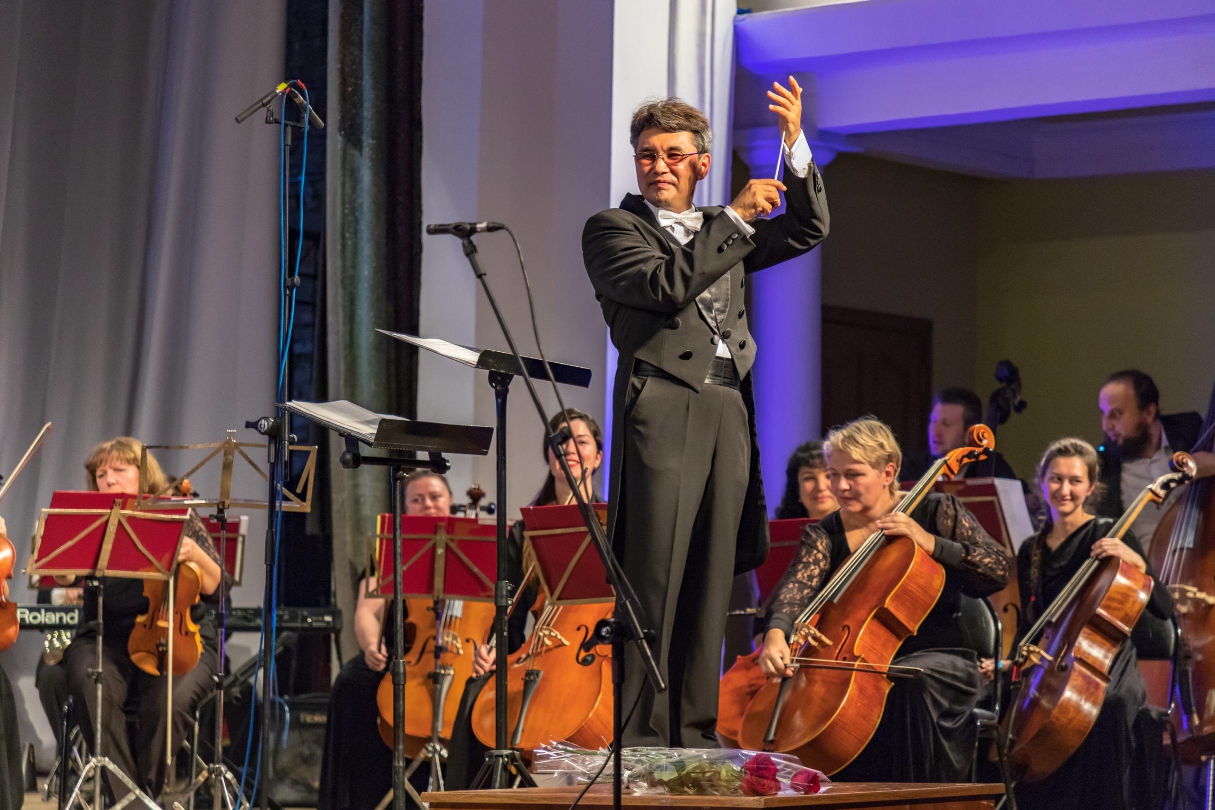 Концерт «День рождения симфонического оркестра Хакасской республиканской филармонии им. В. Г. Чаптыкова»