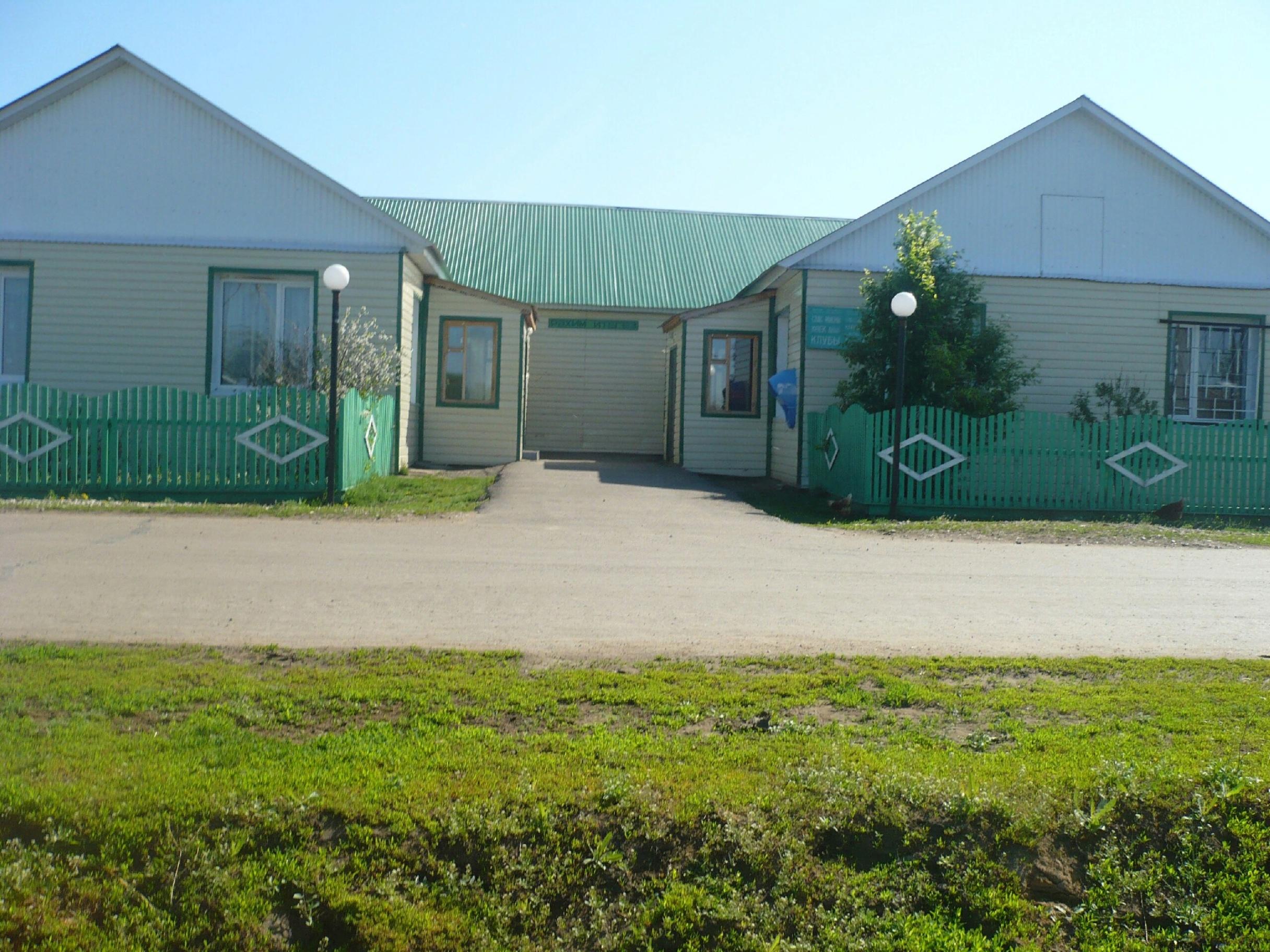 Каюковский сельский клуб