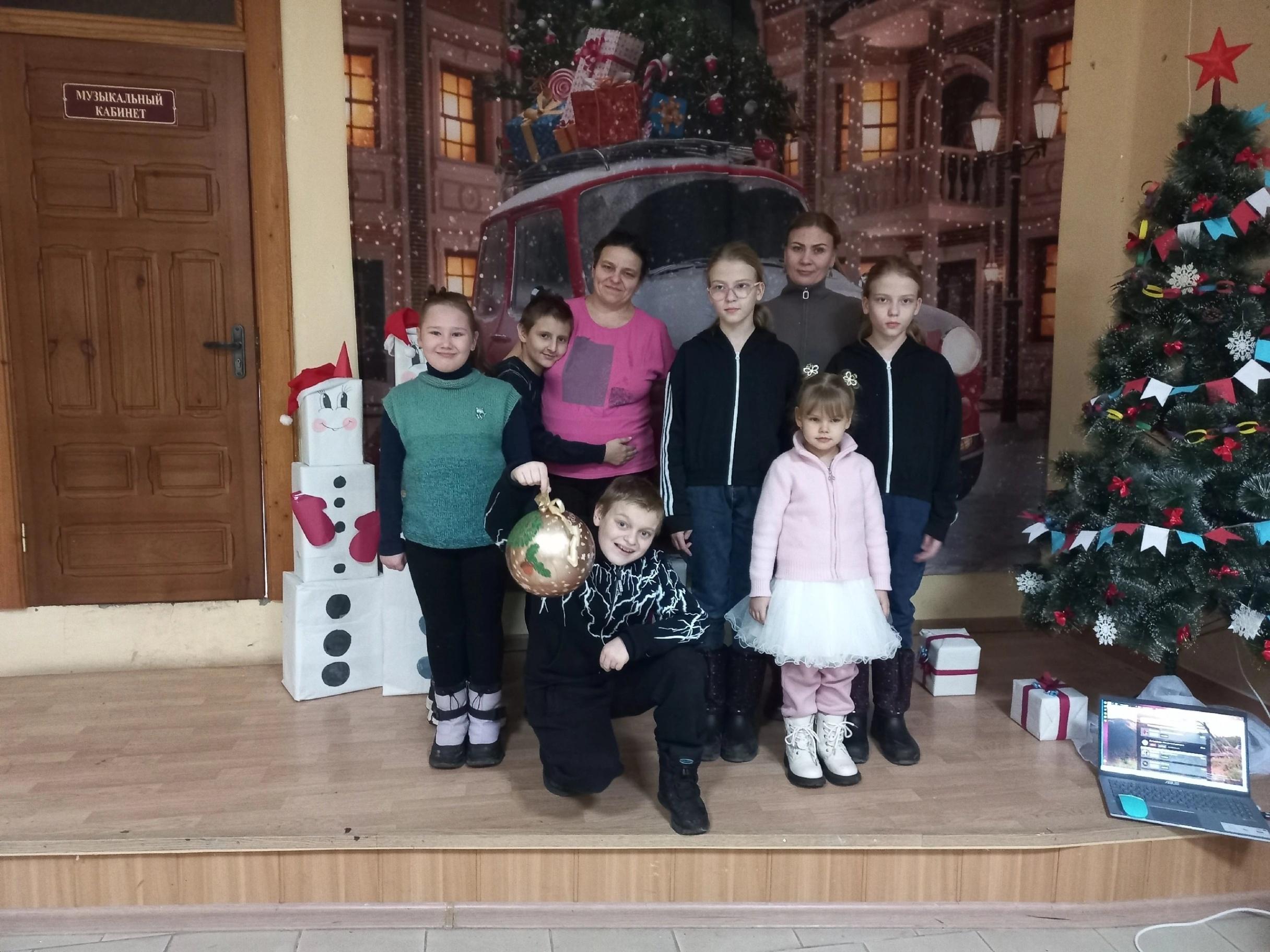 Концерт «Новогоднее конфетти»