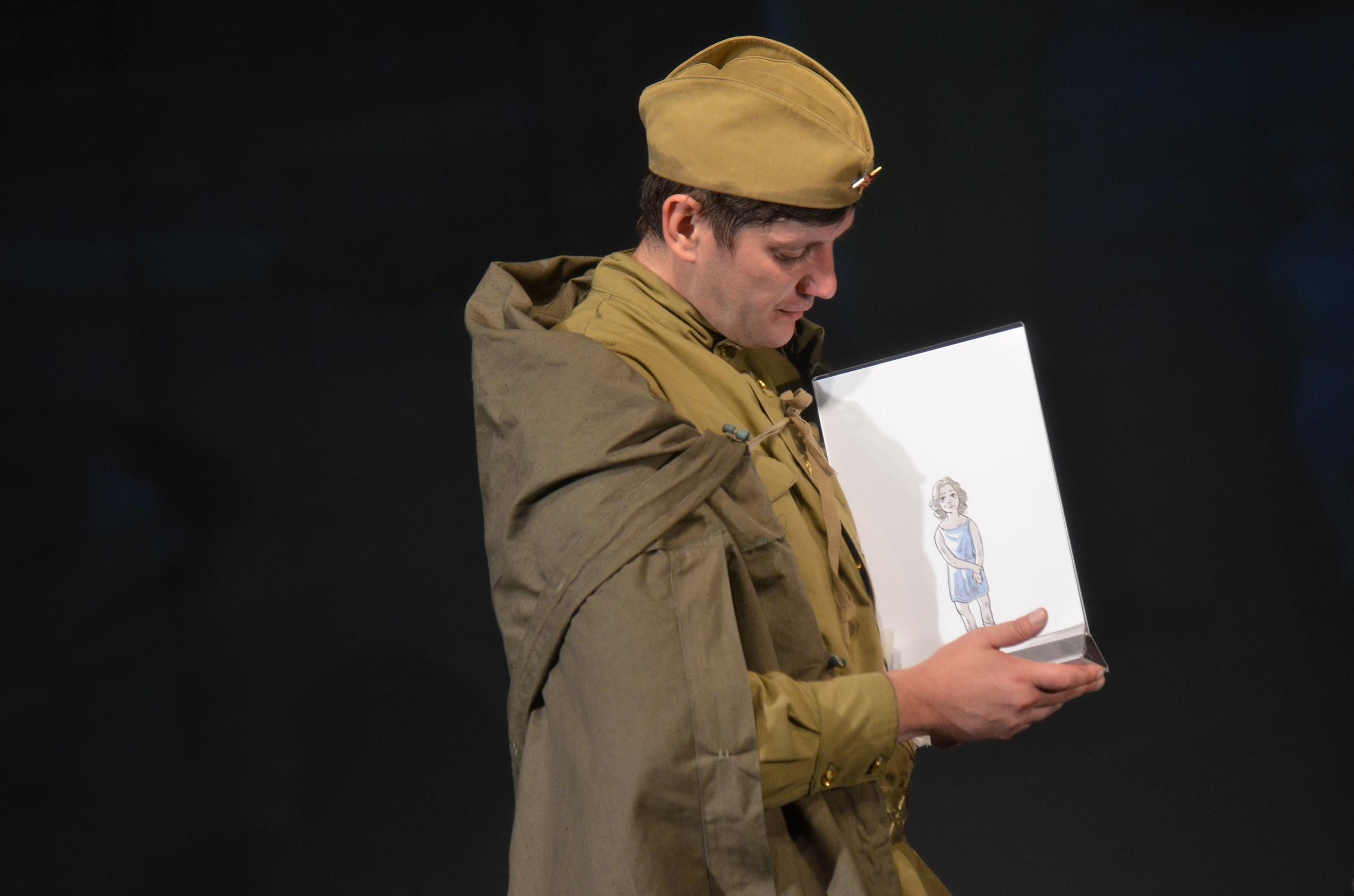 Спектакль «Сказ о русском солдате Иване, фрице Рыжем Лисе и материнском хлебе»