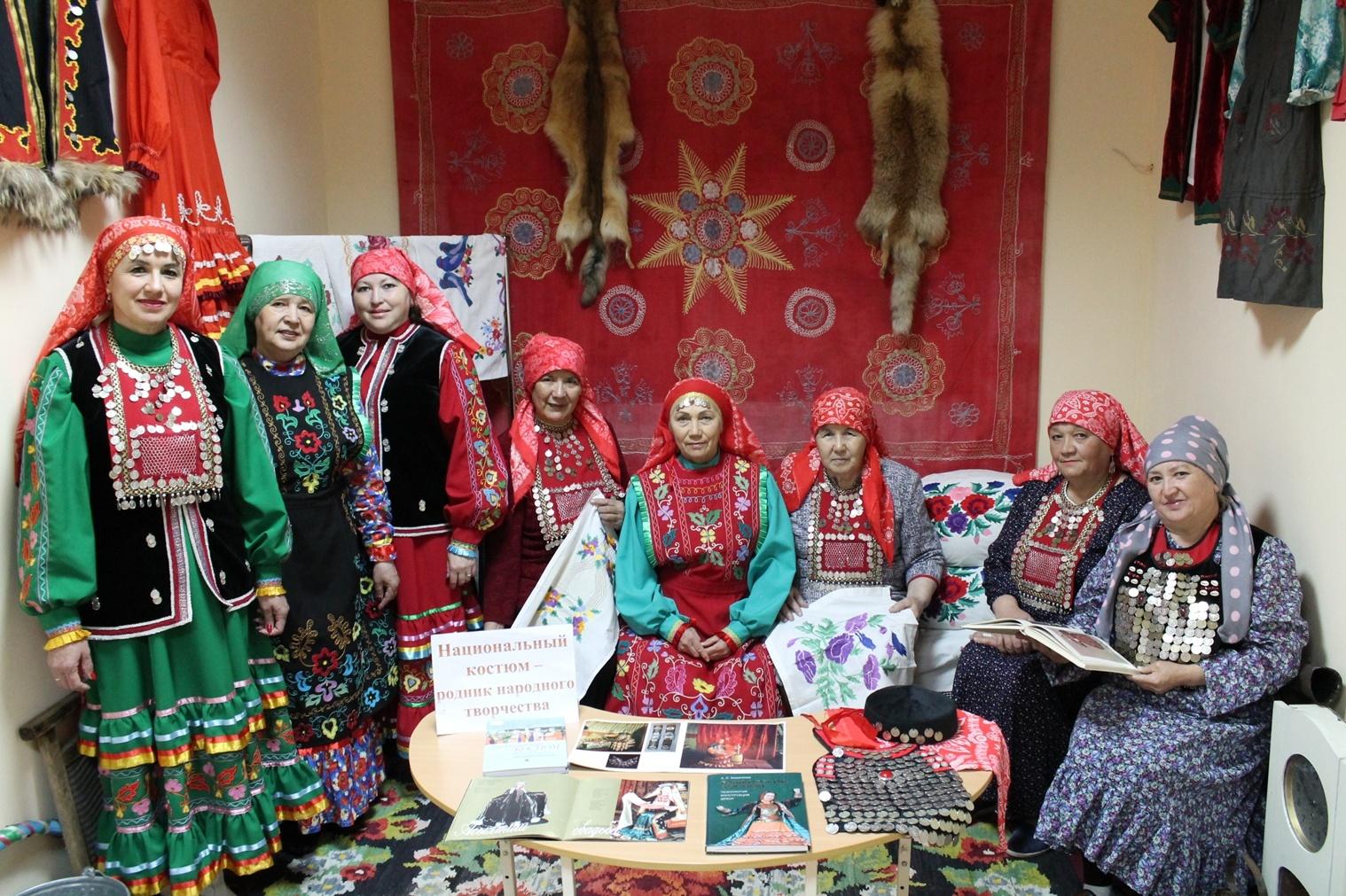 Программа «Национальный костюм – отражение эпохи»