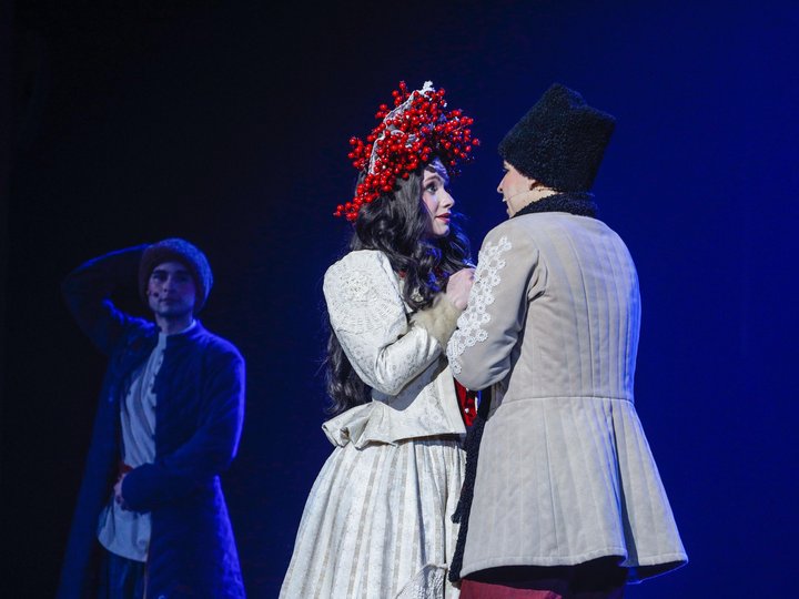 театральный вечер