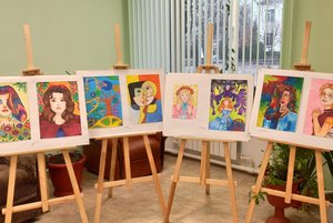 Выставка «Для мам и бабушек»