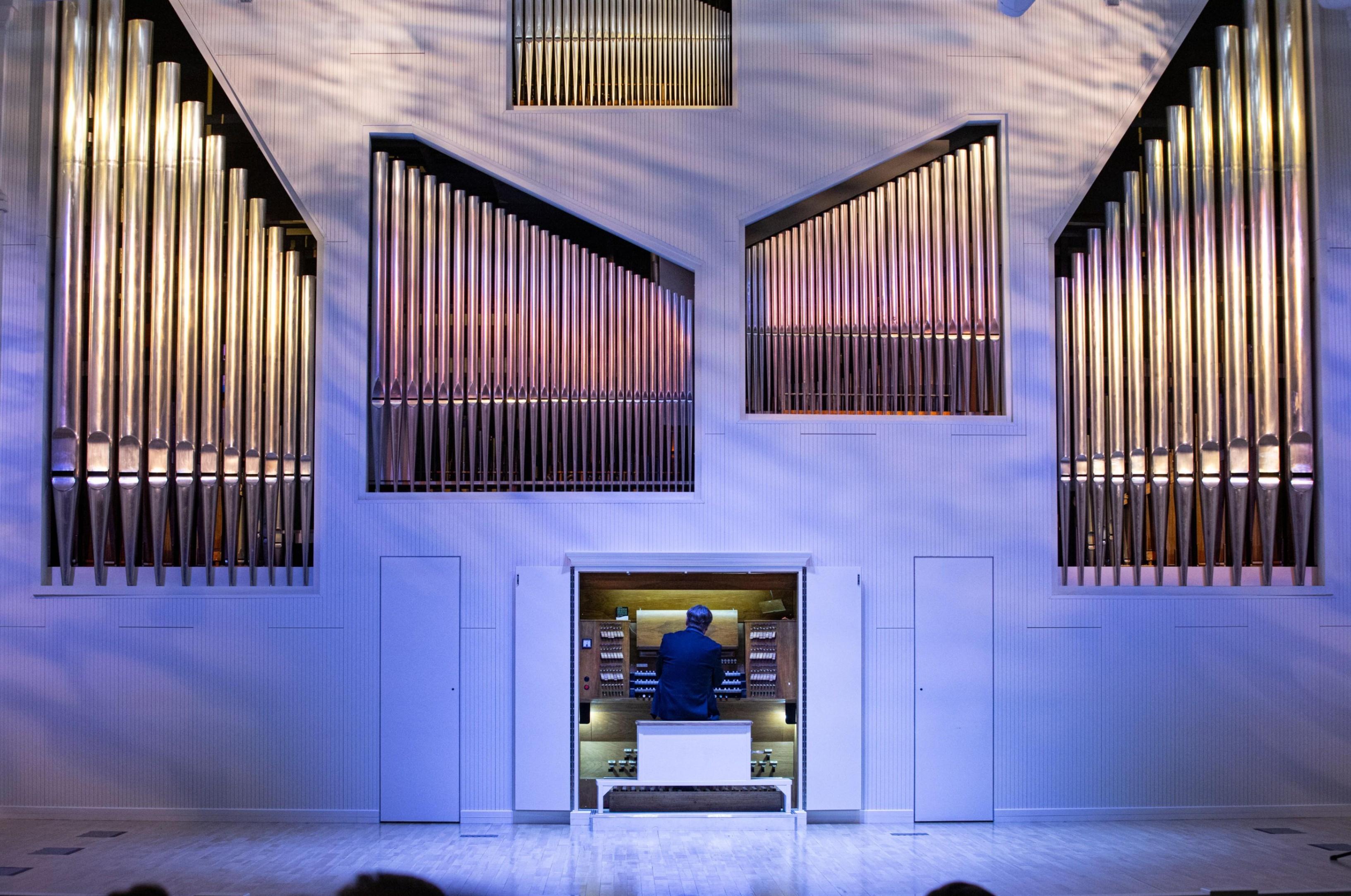 Программа «Пасхальный органный концерт»