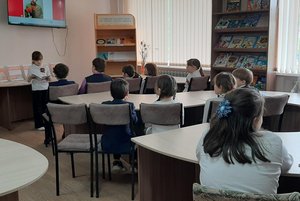 Патриотический час «Гордимся славою Героев»